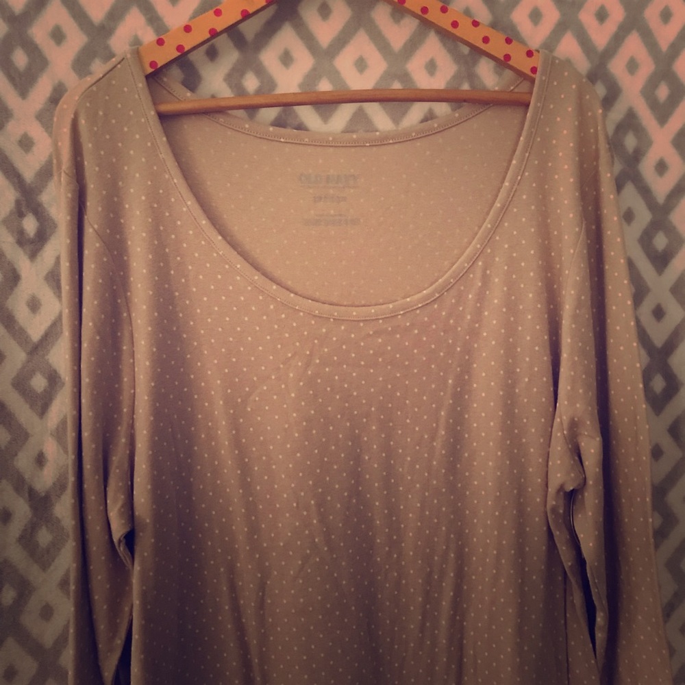 Polka dot tee!